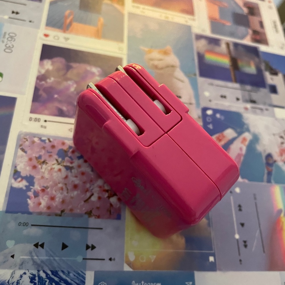 Pink Adapter